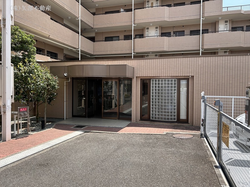 �G���g�����X