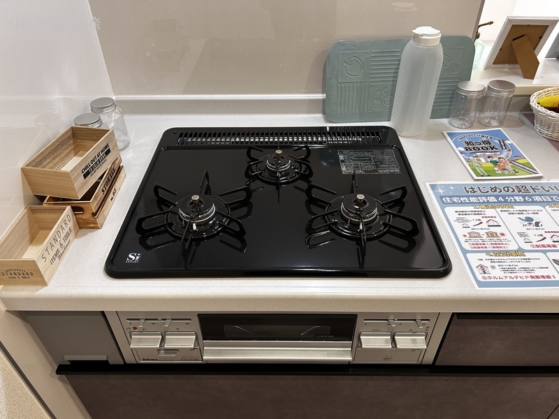 �K�X�R����