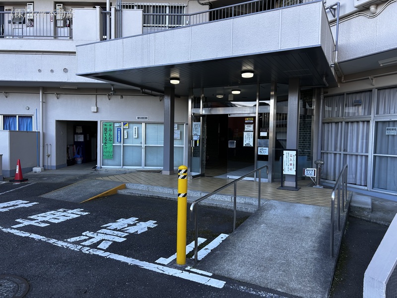 �G���g�����X