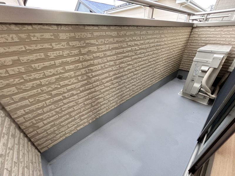 �o���R�j�[