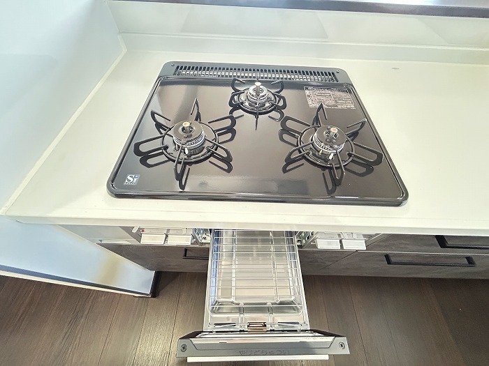 �K�X�R����