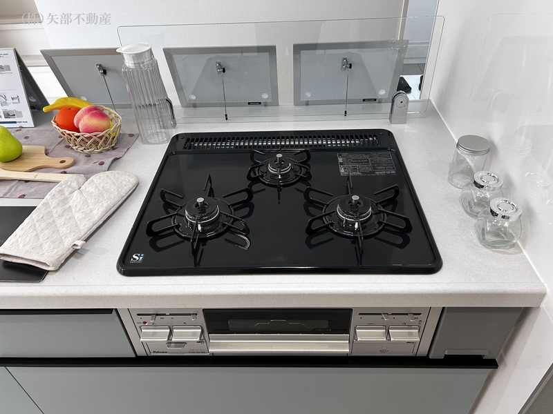 �K�X�R����