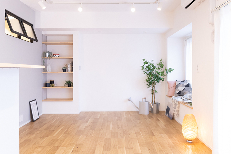 ���r���O