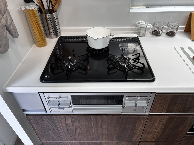 �K�X�R����