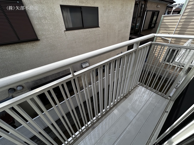 �o���R�j�[