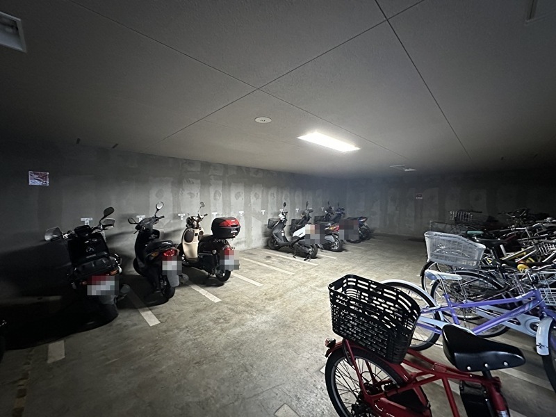 バイク置場