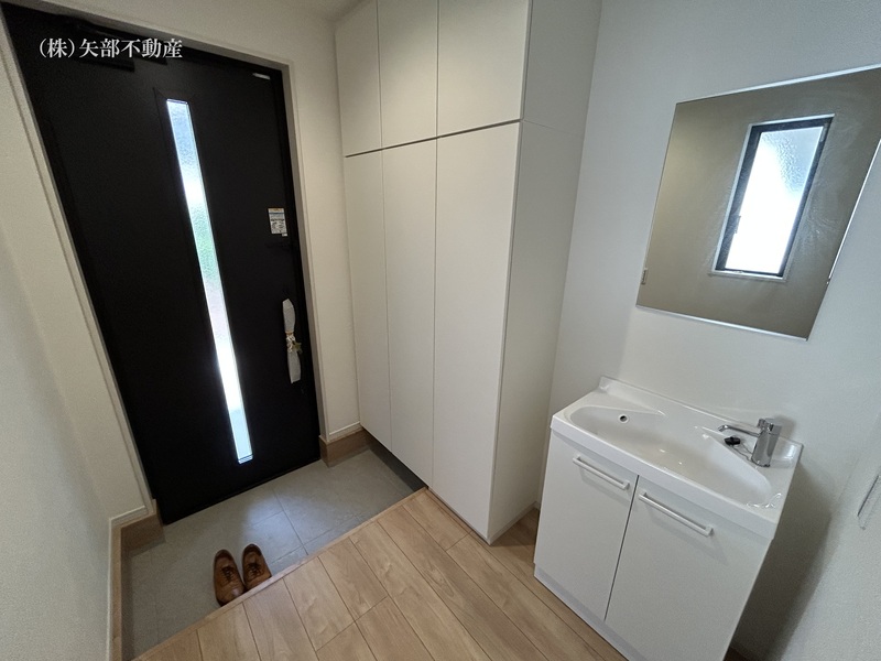 ����